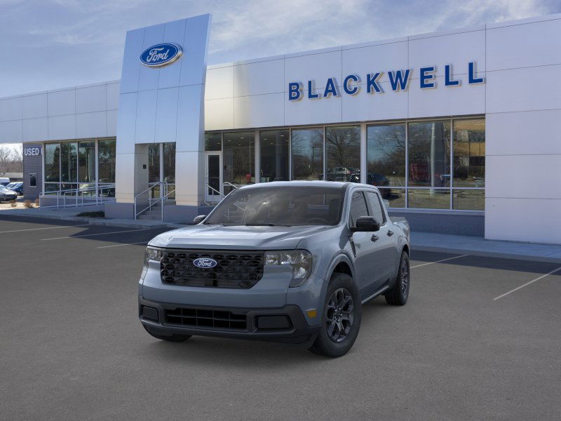 2025 Ford Maverick XLT photo 2