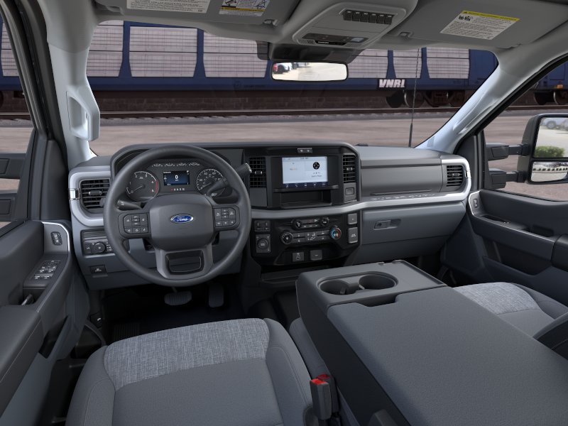 2026 Ford F-350 Super Duty XLT - Photo 9