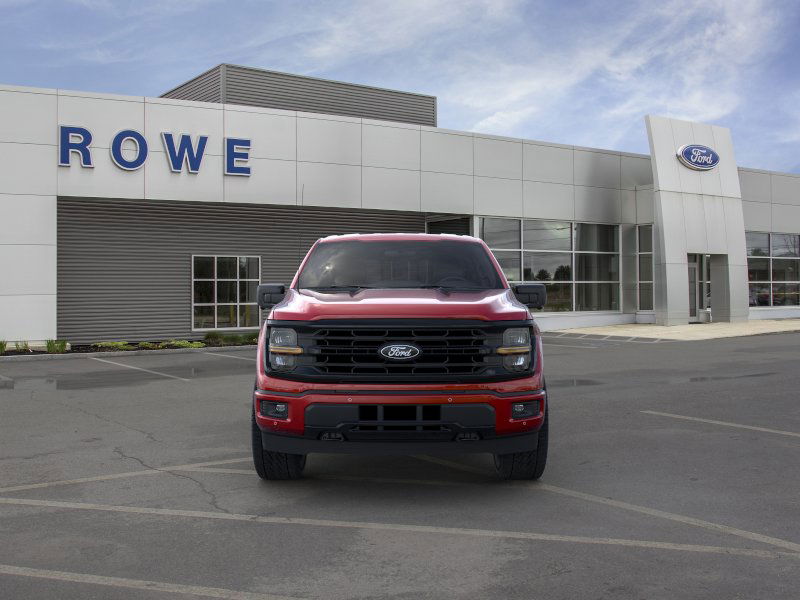 2025 Ford F-150 XLT photo 2