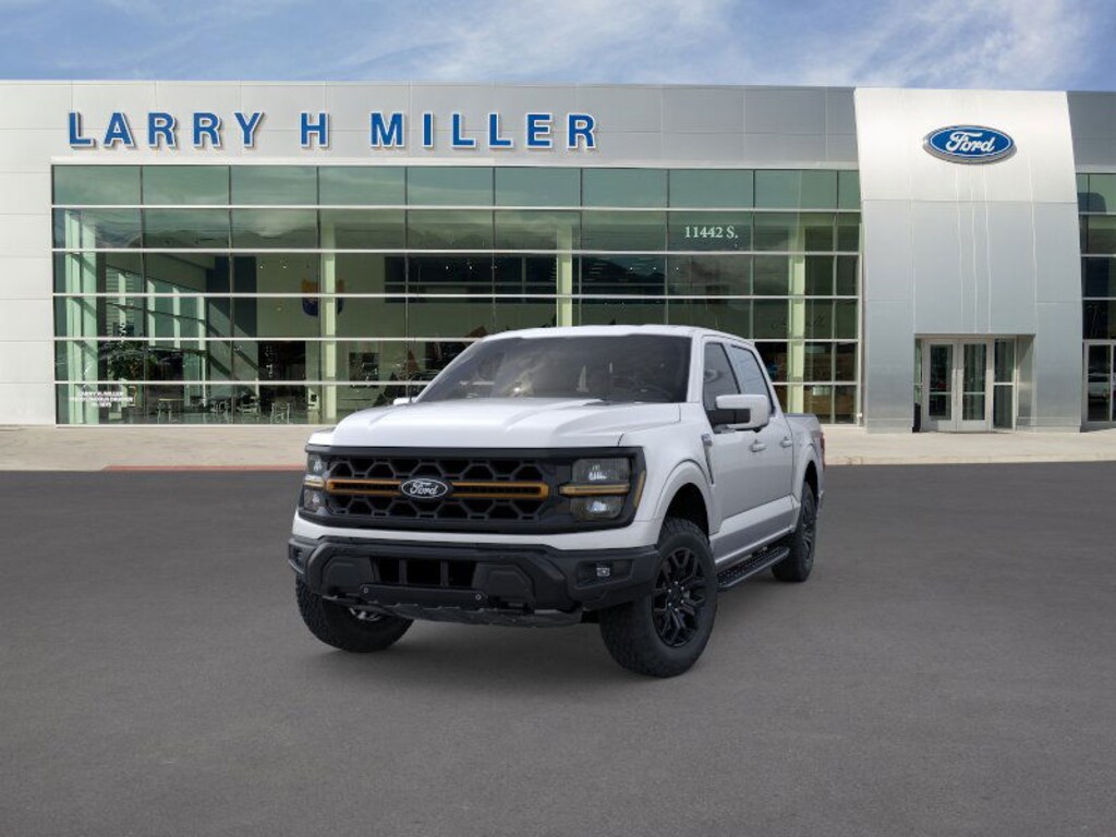 New 2025 Ford F-150 Tremor 4WD SuperCrew 5-1/2' Box V6 Engine