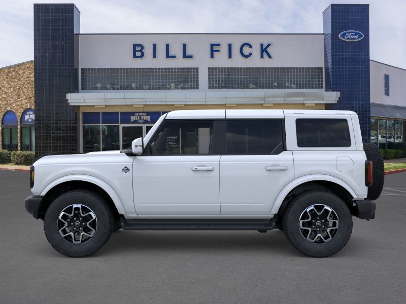 2025 Ford Bronco Outer Banks photo 2