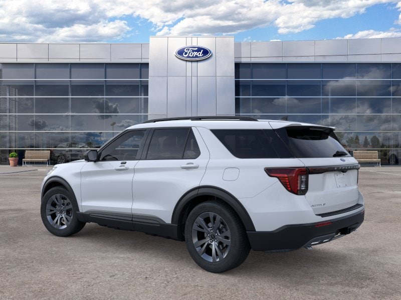 2026 Ford Explorer Active - Photo 8