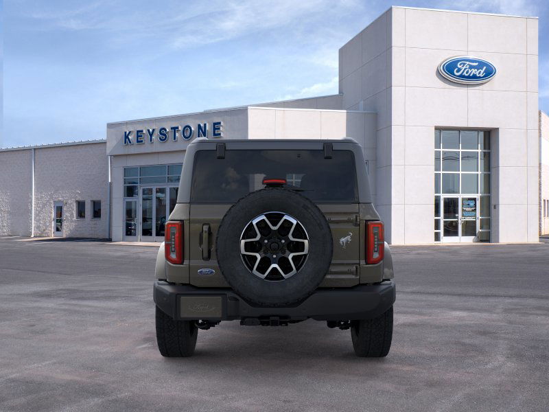 2025 Ford Bronco Outer Banks photo 4