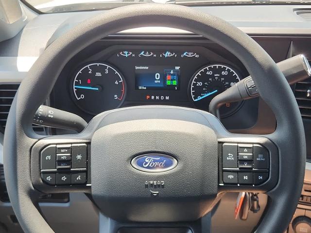 2025 Ford Super Duty F-350 DRW F-350 XL 4WD Crew Cab 179 WB 60 CA