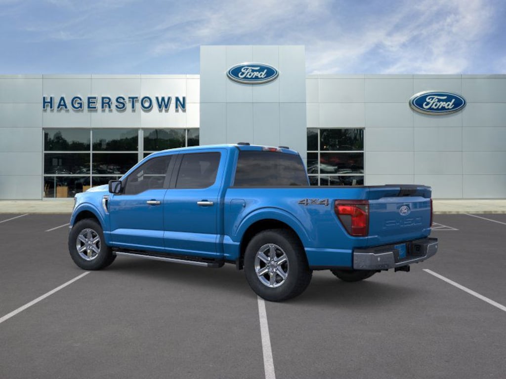 New 2025 Ford F-150 XLT Truck SuperCrew Cab