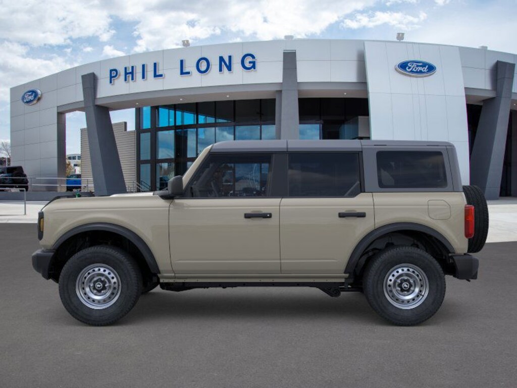 New 2025 Ford Bronco Base SUV