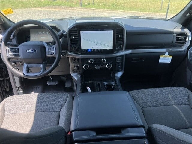 2025 Ford F-150 XLT - Photo 56