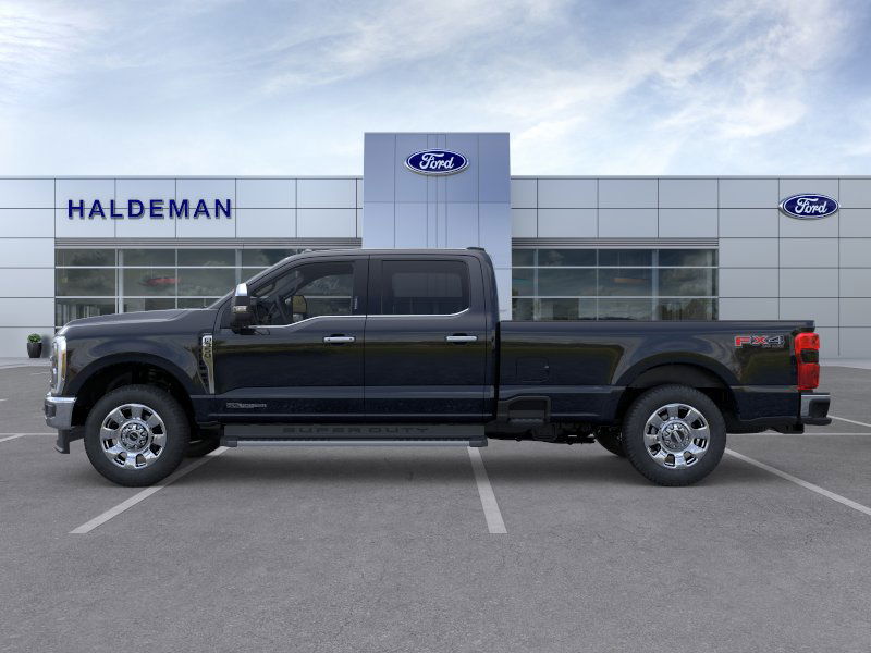 2025 Ford F-350 Lariat photo 3