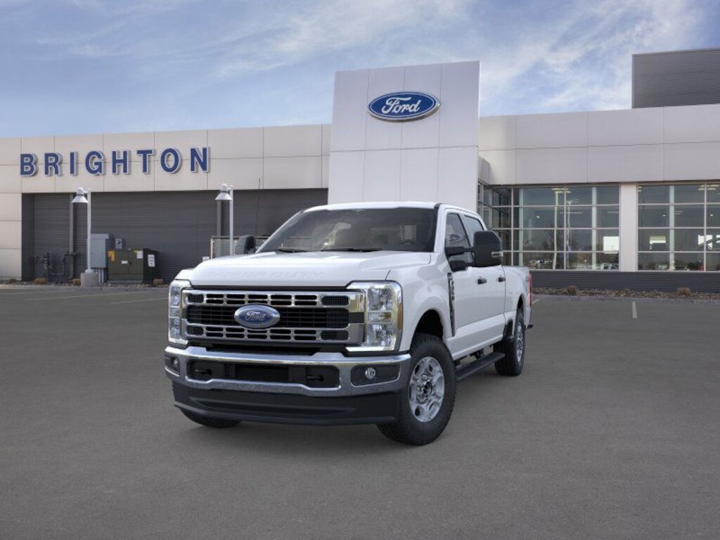 New 2026 Ford F-350SD XLT Truck Crew Cab