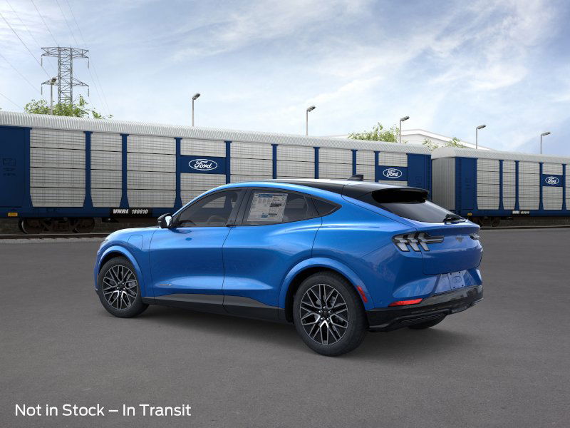 2025 Ford Mustang Mach-E Premium photo 4