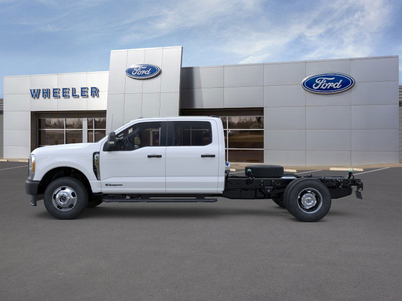2025 Ford F-350 photo 3