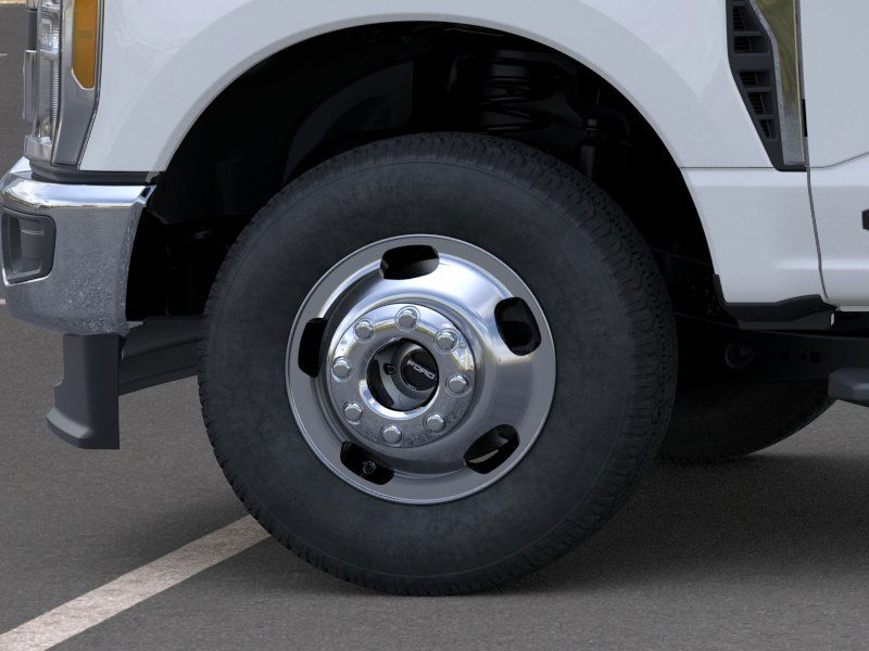 2025 Ford Super Duty F-350 DRW F-350 XL 4WD Crew Cab 179 WB 60 CA