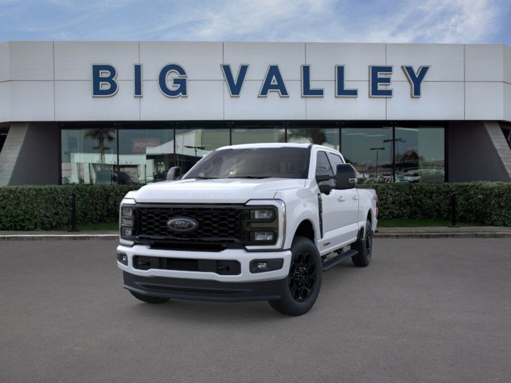 New 2026 Ford F-250SD Lariat Truck