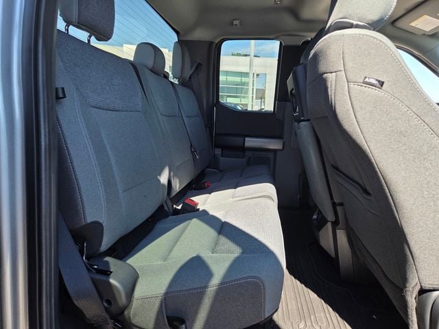 2025 Ford F-150 XLT - Photo 41