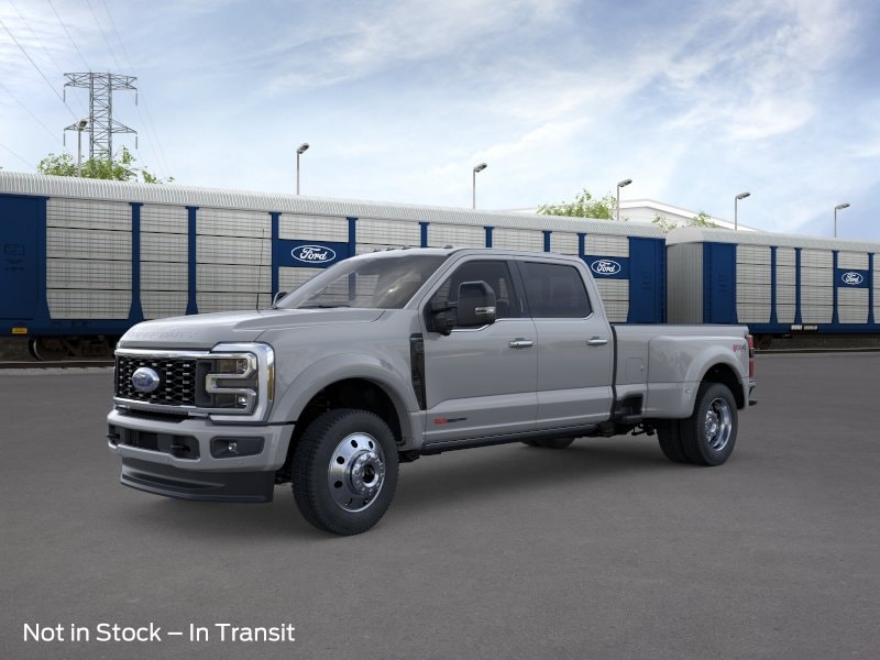 2026 Ford F-450 Platinum 4x4 Crew Cab 8' Box DRW's photo