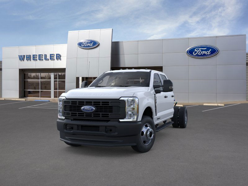 2025 Ford F-350 photo 2