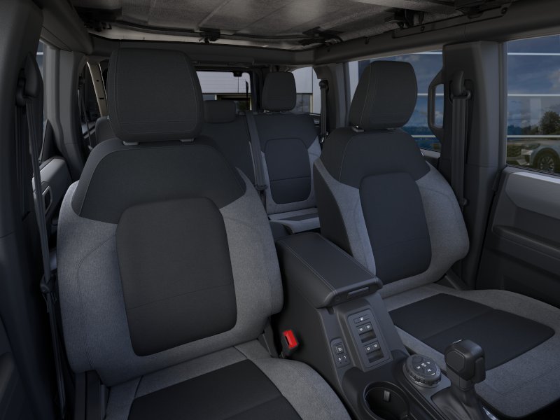 2025 Ford Bronco 4-Door Base - Photo 43