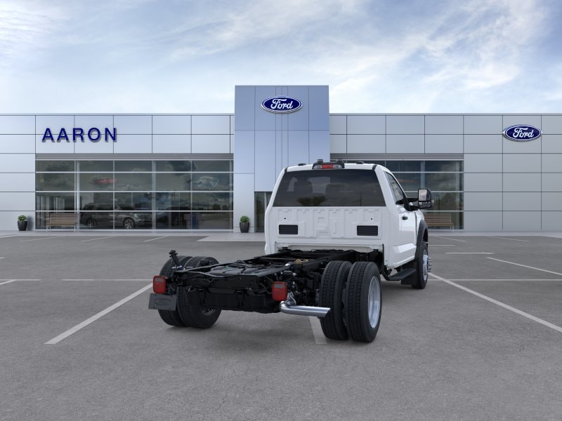 2025 Ford F-550 Super Duty Chassis Cab XL - Photo 40