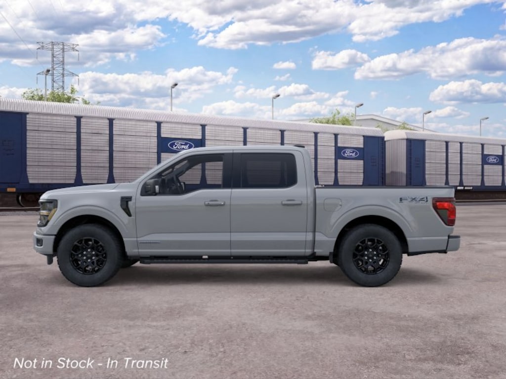 New 2026 Ford F-150 XLT Black Appearance Truck SuperCrew Cab