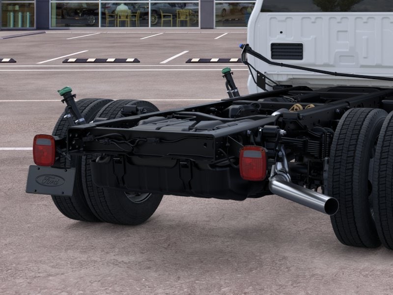 2026 Ford F-450 Super Duty Chassis Cab XLT - Photo 21