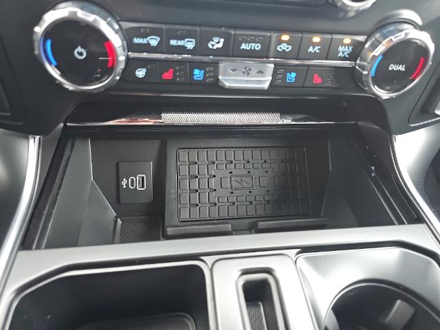 2025 Ford F-150 Raptor - Photo 46