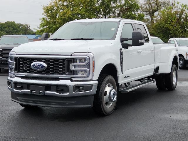 2026 Ford Super Duty F-350 DRW F-350 XLT 4WD Crew Cab 8 Box