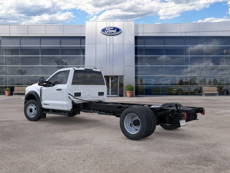 2025 Ford F-600 Super Duty Chassis Cab XL - Photo 26