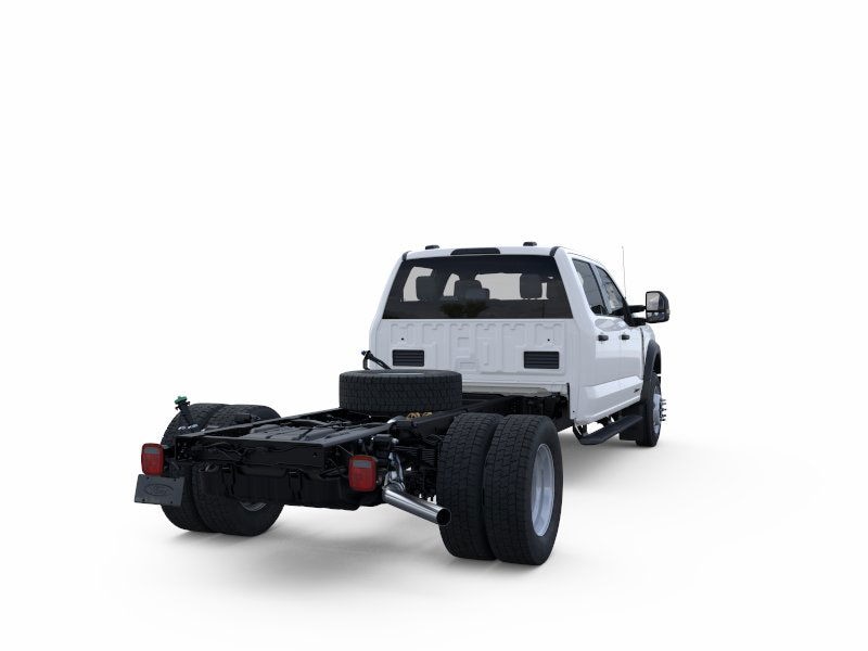 2025 Ford F-450 Super Duty Chassis Cab XL - Photo 33