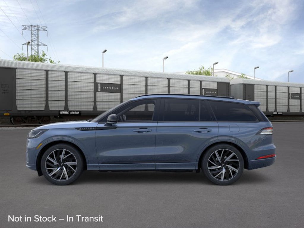 New 2026 Lincoln Aviator Black Label SUV