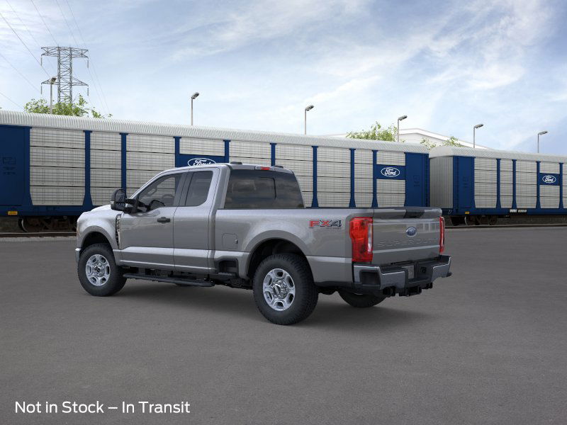2026 Ford F-350 XLT photo 3