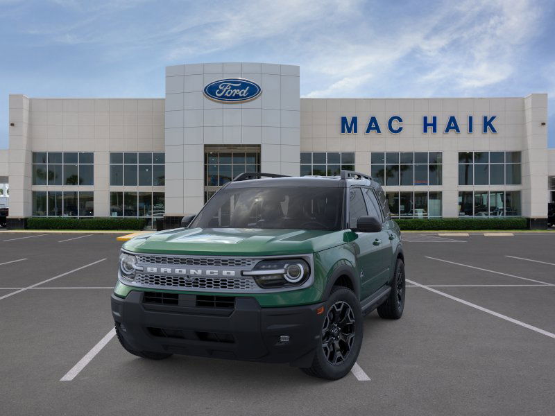 2025 Ford Bronco Sport Outer Banks photo 2