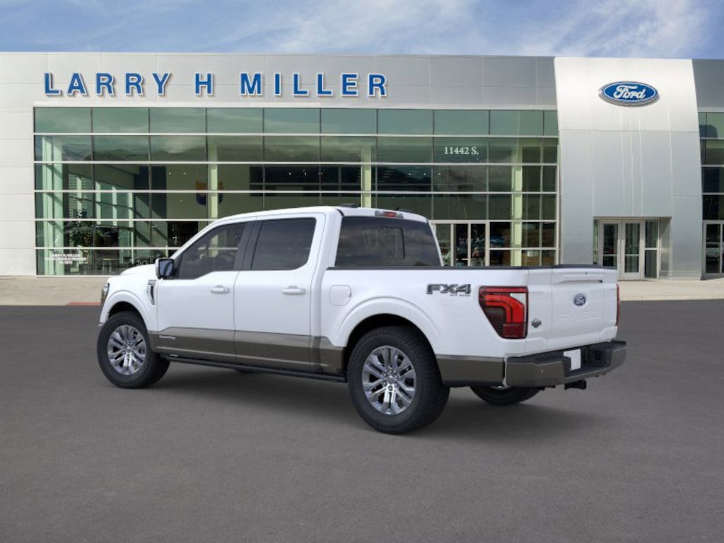 New 2025 Ford F-150 King Ranch 4WD SuperCrew 5-1/2' Box V6 Engine