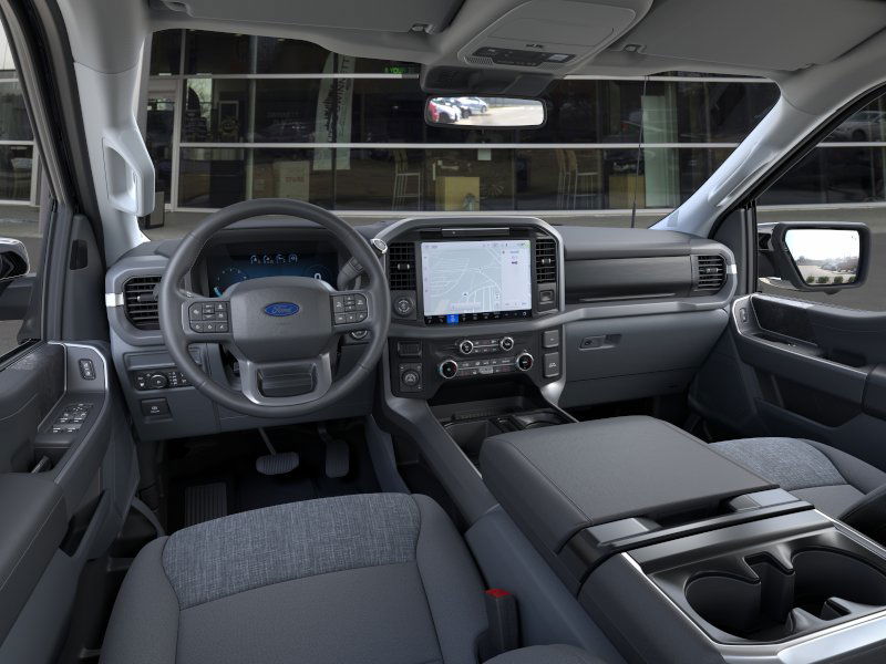 2025 Ford F-150 XLT - Photo 39