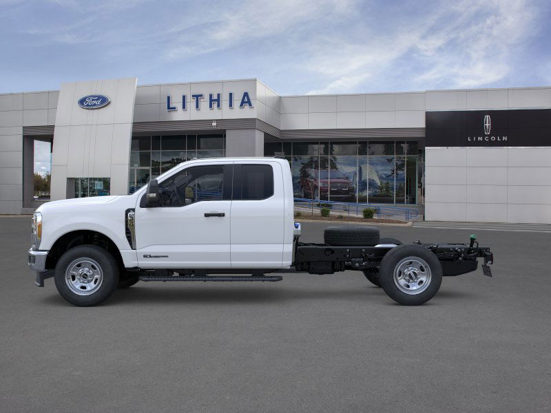 Thumbnail: 2026 Ford Econoline - 30