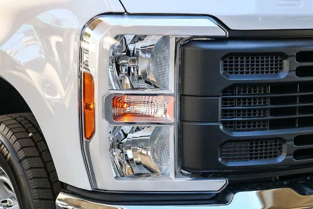 Thumbnail: 2026 Ford F-250 - 40