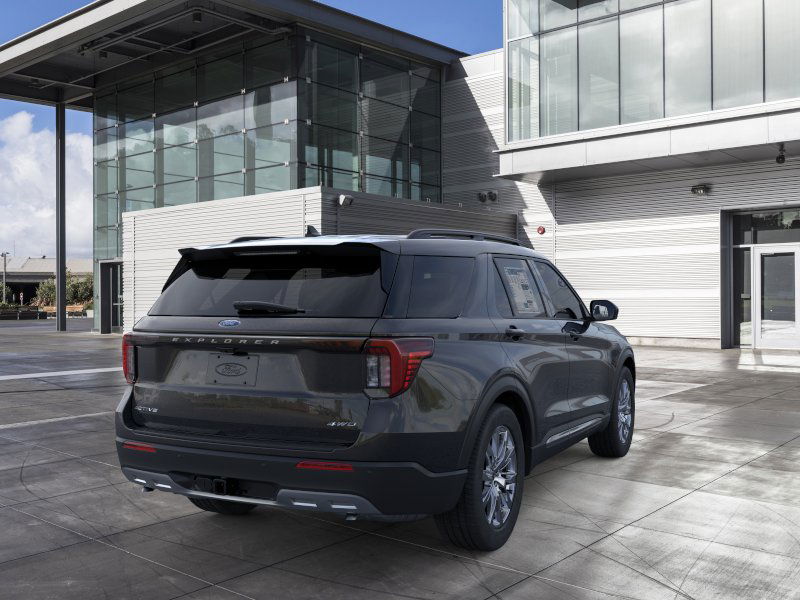 Thumbnail: 2025 Ford Explorer - 8