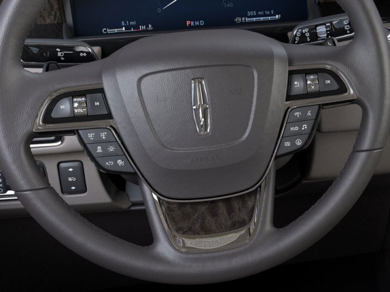 Thumbnail: 2024 Lincoln Navigator - 42