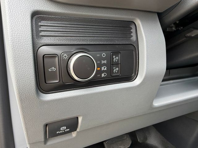 2026 Ford F-250 Super Duty XL - Photo 40