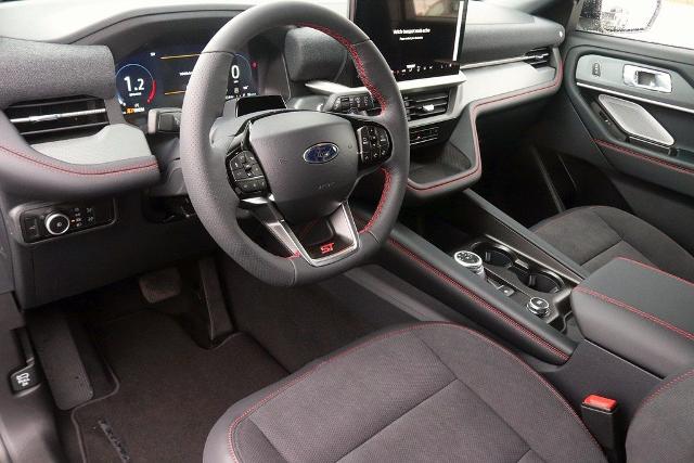 2026 Ford Explorer ST - Photo 42