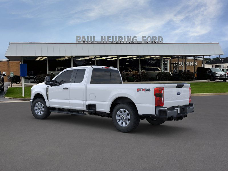 2025 Ford F-350 photo 4