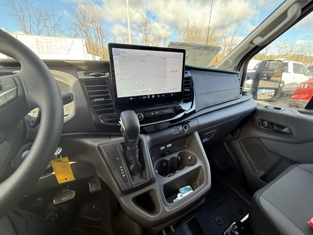 2024 Ford Transit Cutaway Base - Photo 37