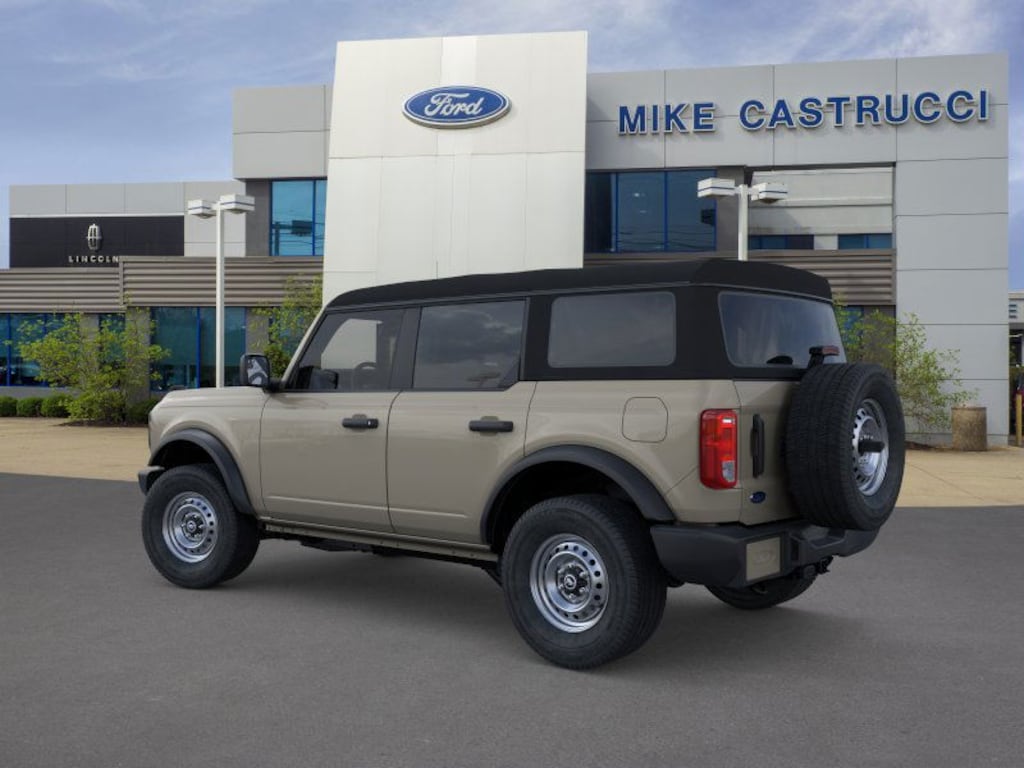 New 2025 Ford Bronco Base SUV