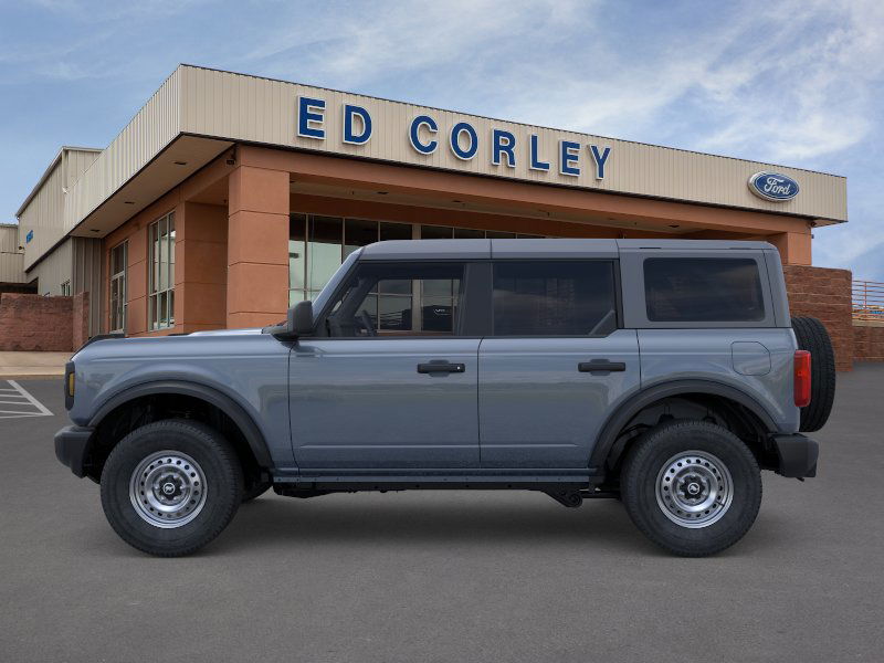 2025 Ford Bronco Base photo 2