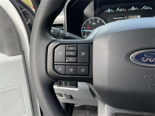 Thumbnail: 2024 Ford Econoline - 36