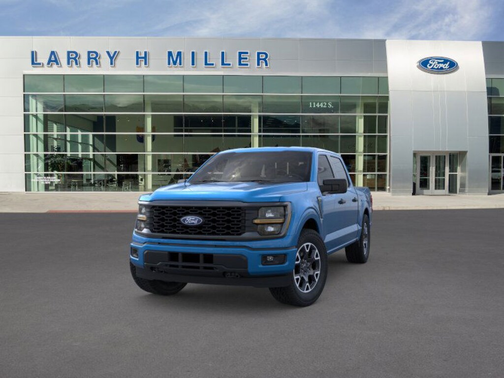 New 2025 Ford F-150 STX 4WD SuperCrew 5-1/2' Box V6 Engine