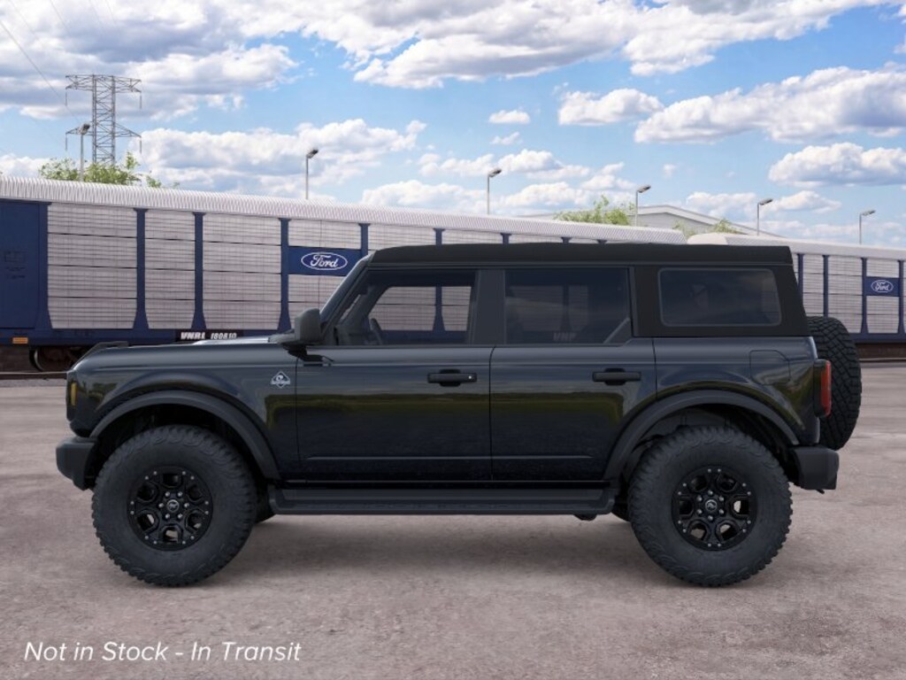 New 2026 Ford Bronco Outer Banks SUV