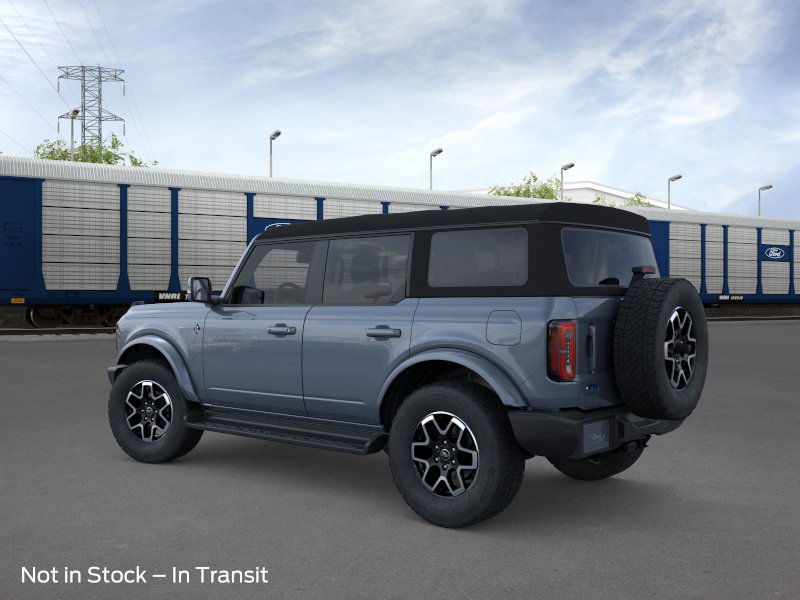 2025 Ford Bronco Outer Banks photo 4