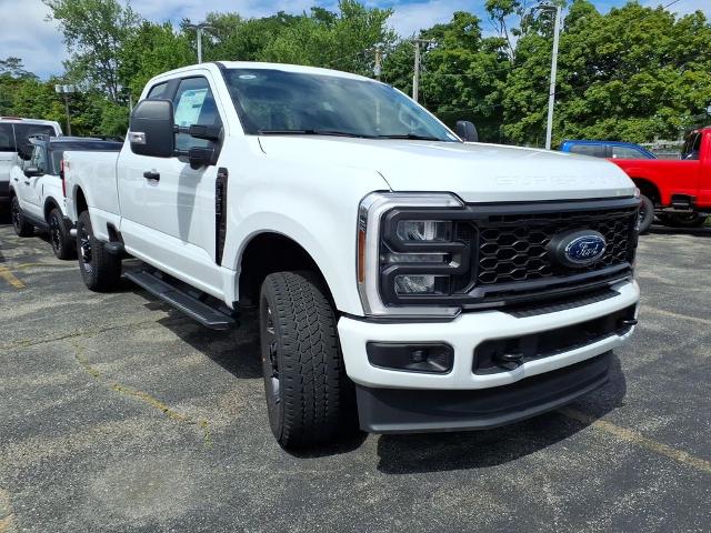 2026 Ford F-350 Super Duty XL - Photo 17