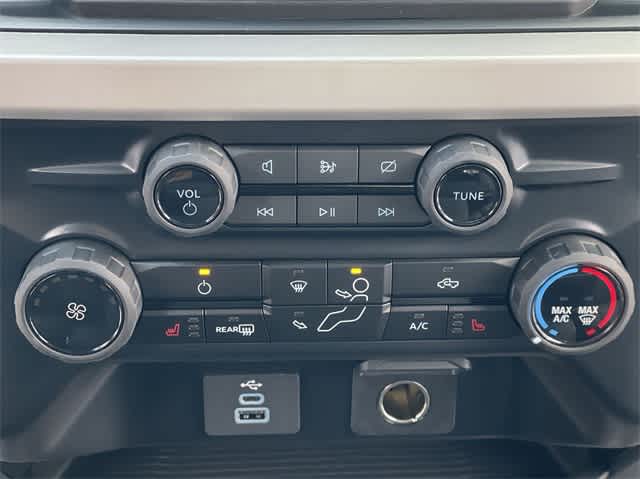 Thumbnail: 2024 Ford Econoline - 39