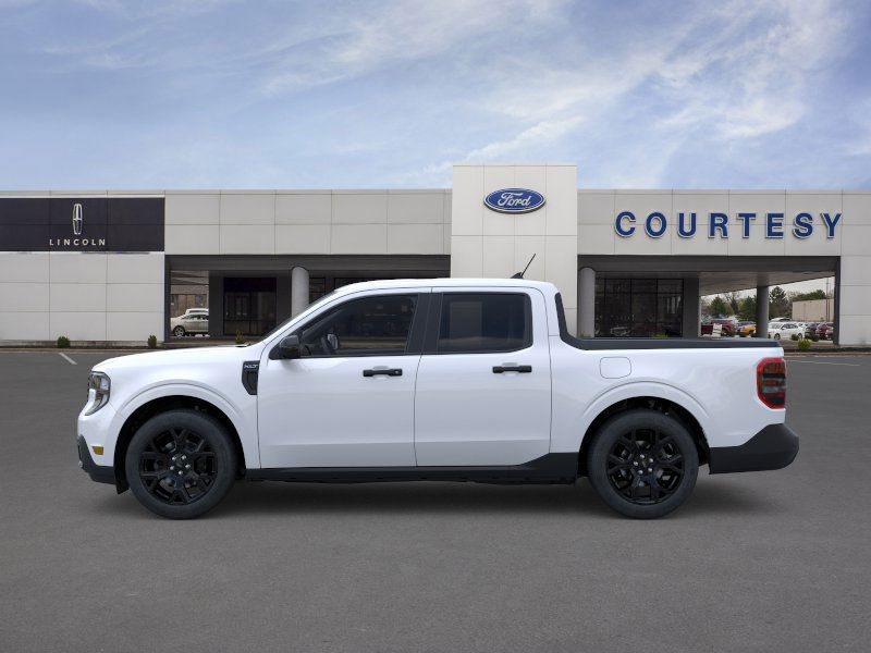 2025 Ford Maverick XLT photo 3